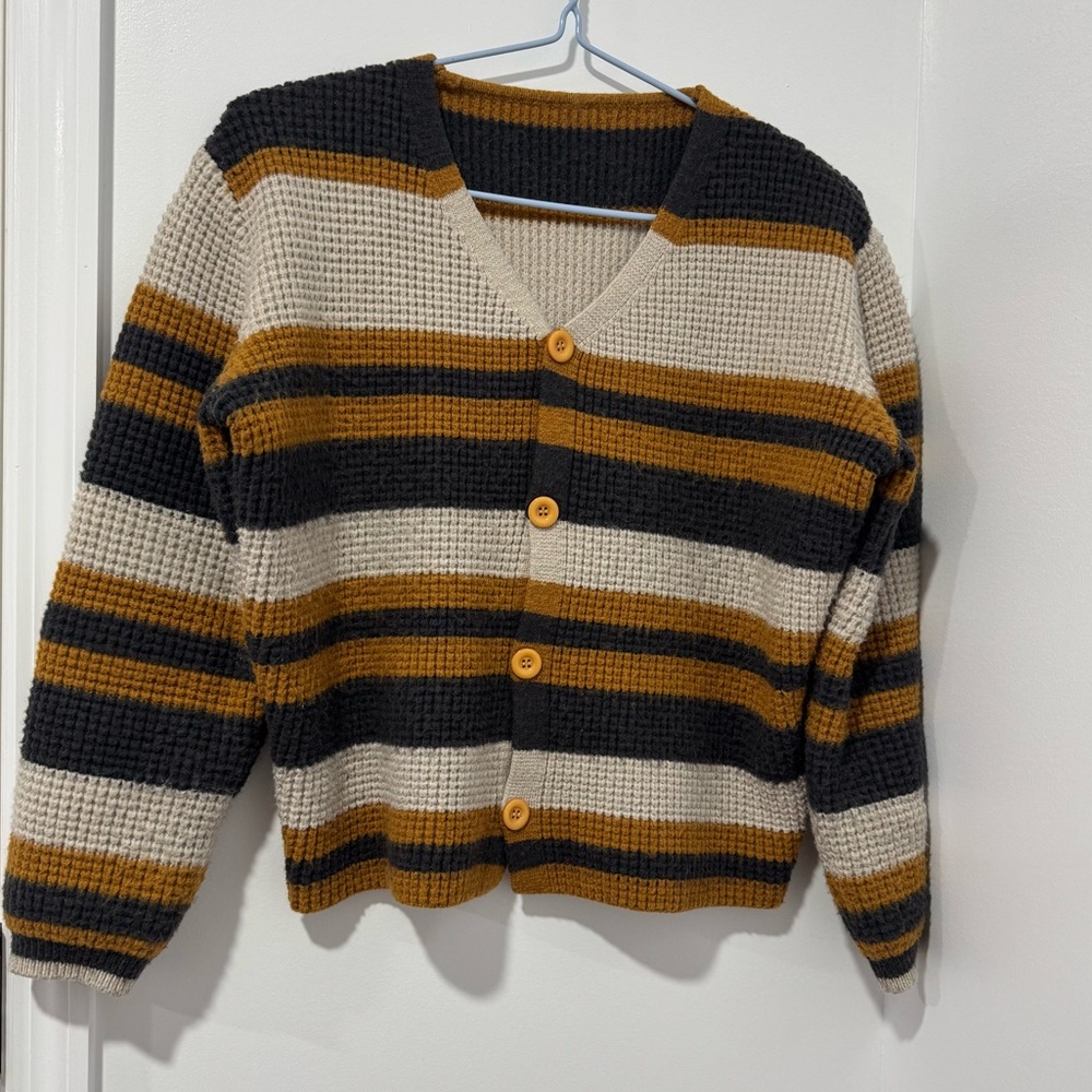 Women’s Knitted V Neck Stripes Button Down Cardigan